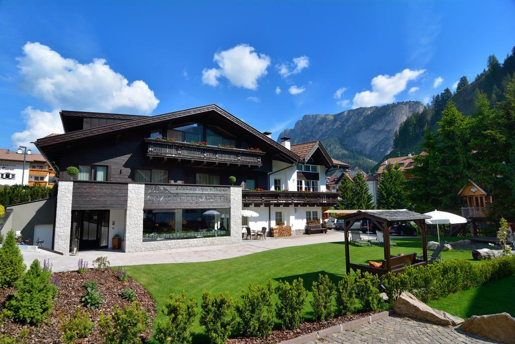 Chalet Elisabeth Dolomites Alpin & Charme Ξενοδοχείο Σέλβα ντι Βαλ Γκαρντένα Εξωτερικό φωτογραφία