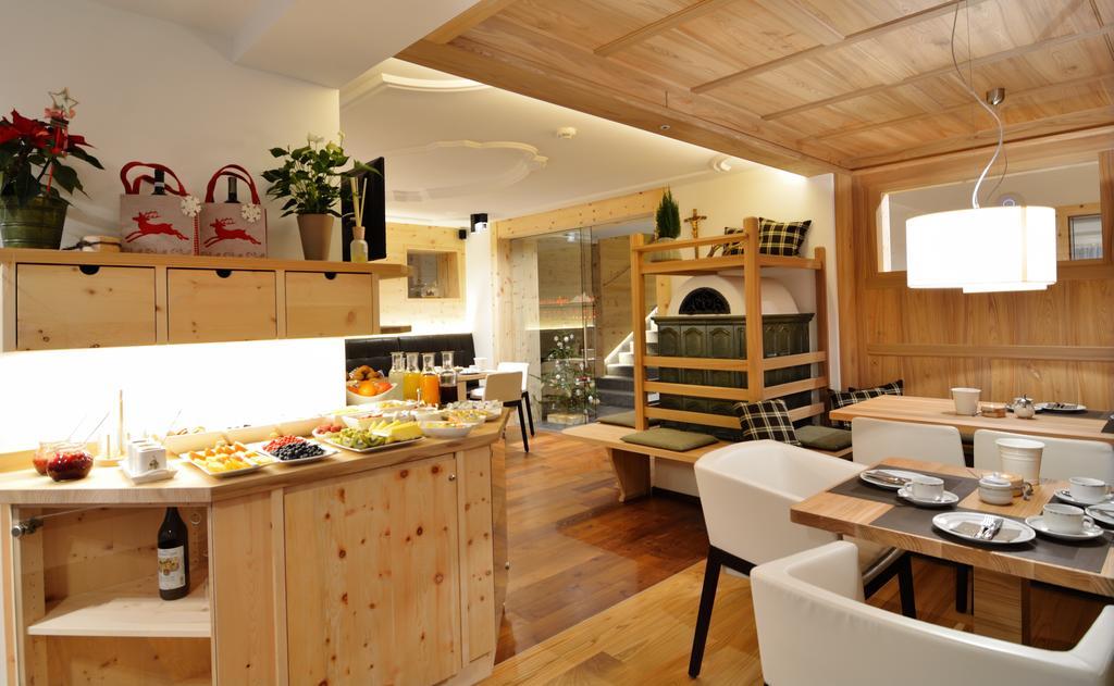 Chalet Elisabeth Dolomites Alpin & Charme Ξενοδοχείο Σέλβα ντι Βαλ Γκαρντένα Εξωτερικό φωτογραφία